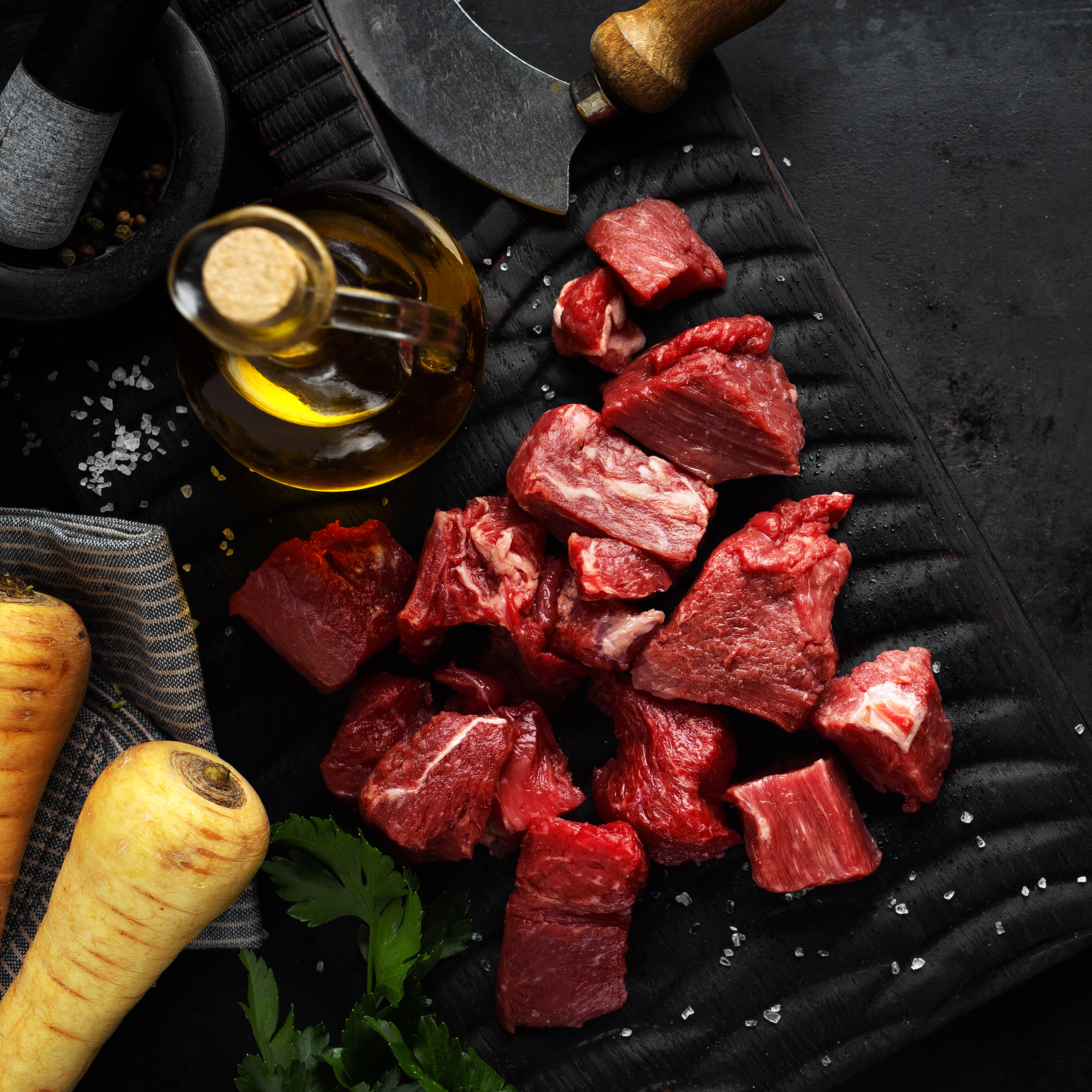 Brochettes de bœuf au poivre vert flambées au cognac