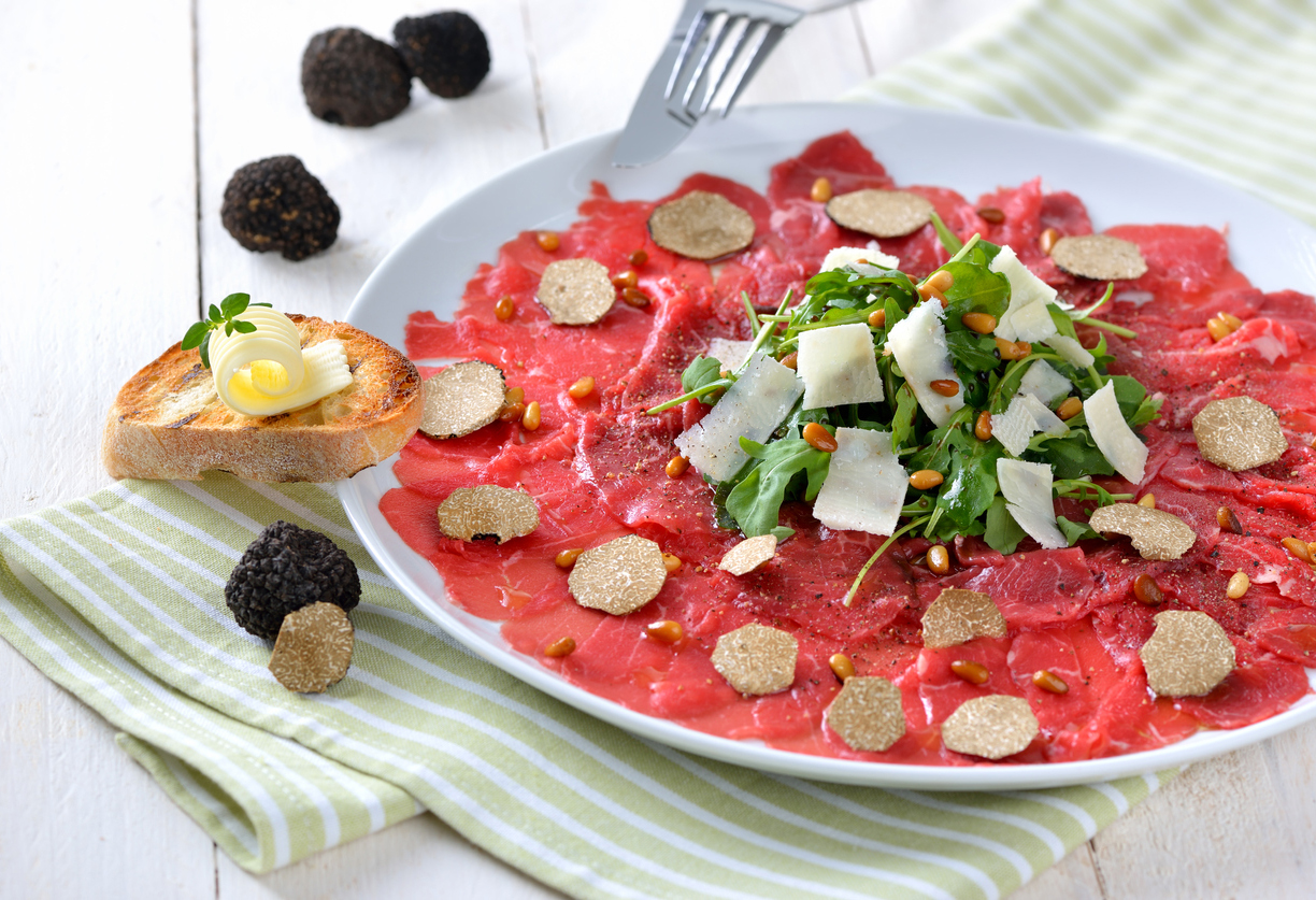 Carpaccio de bœuf, parmesan et truffes